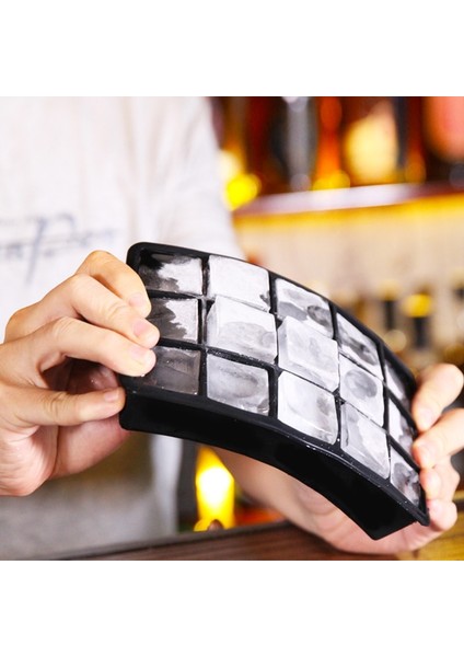 4 Izgaralar 4/6/8/15 Izgara Büyük Buz Kalıbı Kalıp Büyük Jumbo Gıda Sınıfı Silikon Buz Küpü Kare Tepsi Kalıpları Bar Pub Şarap Buz Blokları Makinesi Modeli (Yurt Dışından) fırsatları