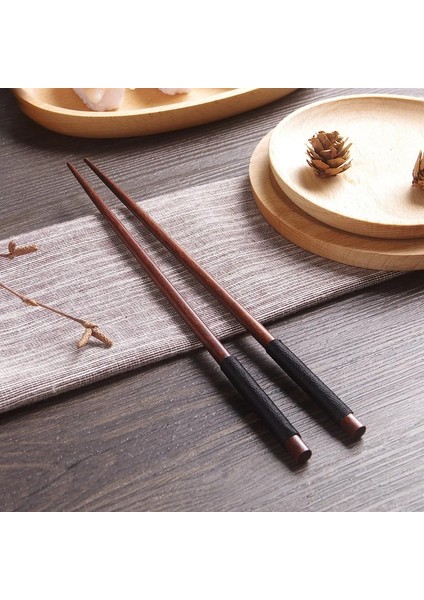 Çim Ağacı Siyah El Yapımı Japon Doğal Kestane Ahşap Suşi Çubuklarını Set Değeri Hediye Suşi Çin Yemeği Kravat Hattı Katı Sivri Uç Sofra (Yurt Dışından) fırsatları