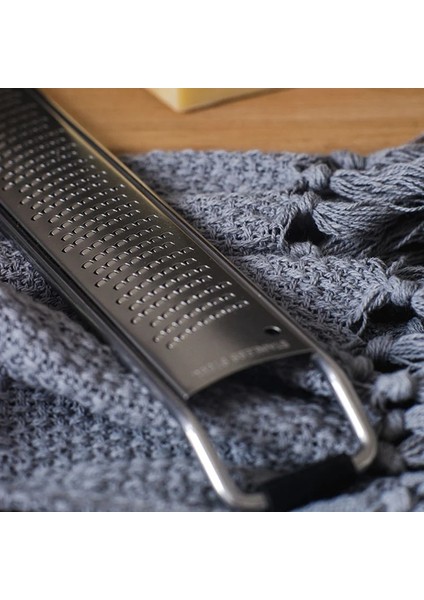 B3 Limon Zester & Peynir Rendesi - Parmesan Peyniri, Limon, Zencefil, Sarımsak, Hindistan Cevizi, Çikolata, Sebze, Meyve - Mutfak Gereçleri (Yurt Dışından) fırsatları