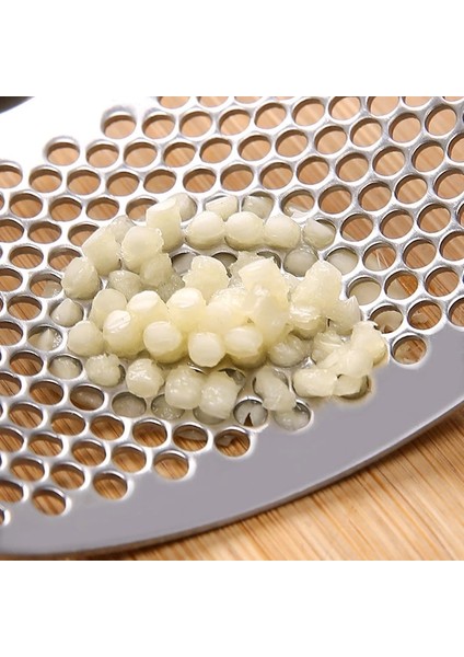 Soyucu Sarımsak Presi Paslanmaz Çelik Sarımsak Kırıcı Halka Şeklindeki Manuel Sarımsak Aracı Meyve ve Sebze Soyucu Ev Gadget Sarımsak Kıyıcı (Yurt Dışından) indirimleri