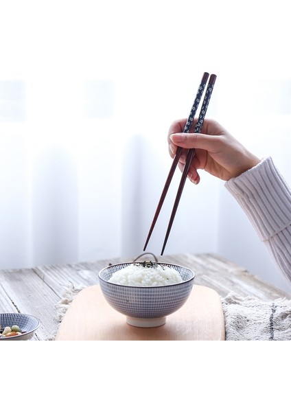 Mavi 2 Adet 2/5 Çift Kiraz Çiçeği Çubuklarını Doğal Ahşap Yeniden Kullanılabilir Siyah Japon Suşi Çubuklarını Çin Yemeği Için Set (Yurt Dışından) modelleri