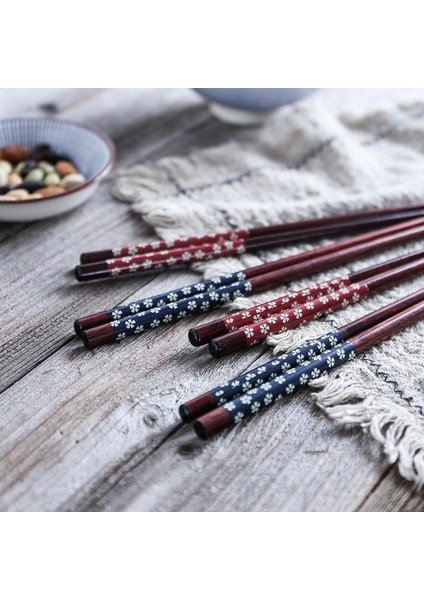 Mavi 2 Adet 2/5 Çift Kiraz Çiçeği Çubuklarını Doğal Ahşap Yeniden Kullanılabilir Siyah Japon Suşi Çubuklarını Çin Yemeği Için Set (Yurt Dışından) indirimleri