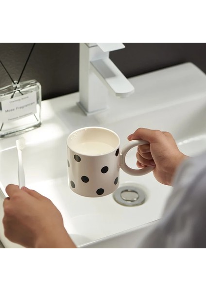 Ekose Çok Propse Su Bardağı Ins Tarzı Kahve Kupa Süt Suyu Kahvaltı Kullanışlı Fincan Büyük Saplı Banyo Tumbler Çift Aşıklar Hediye (Yurt Dışından) modelleri