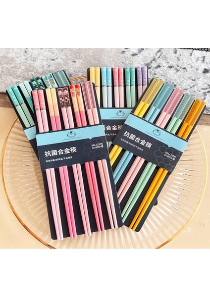 C Yeni Hediye Mutfak Aletleri Sofra Yeniden Kullanılabilir Yemek Çubukları Yemek Çubukları Kaymaz Yemek Çubukları (Yurt Dışından) fiyatları