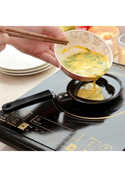 Kurbağa Dayanıklı Paslanmaz Çelik Yumurta Tavası Asılı Delik Tasarımı Pişirme Kurbağa Şekli Mini Dumansız Omlet Yumurta Kızartma Tava (Yurt Dışından) indirimleri