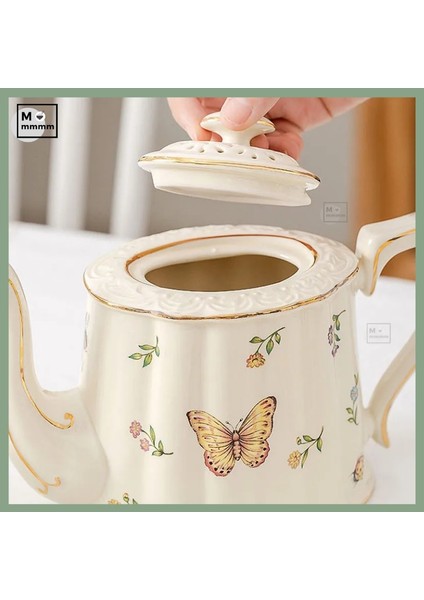 C-250 ml Avrupa Çay Bardağı ve Tabakları Seti Seramik Kupa Kahve Fincanı Seti Tatlı Tabağı Kaşık Böcek Bts Fincan Drinkware Demlik Espresso Bardak (Yurt Dışından)