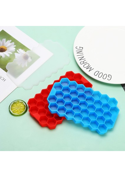 Kapaklı Turuncu 37 Izgara Petek Silikon Buz Küpü Kalıbı Büyük Kapasiteli Buz Tepsisi Kalıbı Yeniden Kullanılabilir Gıda Sınıfı Buz Makinesi Kapaklı Popsicle Kalıbı (Yurt Dışından) indirimleri