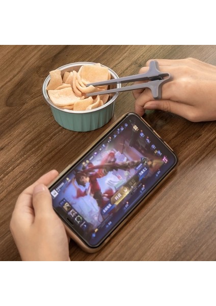 Gri Tembel Yardımcısı Klip Aperatifler Kirli Değil El Serbest Eller Snack Yemek Çubukları Oyun Oyna Parmak Yemek Çubukları Telefon Aksesuarı Mutfak Aracı (Yurt Dışından) fırsatları