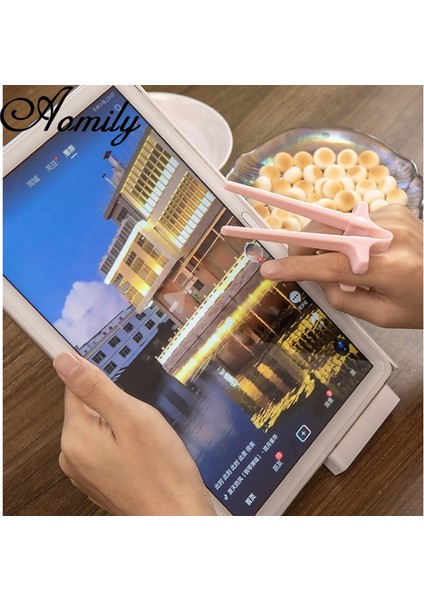 Pembe Yeni Parmak Tembel Yemek Çubukları Aperatifler Yemek Için Klip Kirli Elleri Önlemek Bilgisayar Telefon Oyunu Oynamak Için Parmak Yüzük Yemek Çubukları (Yurt Dışından) fırsatları