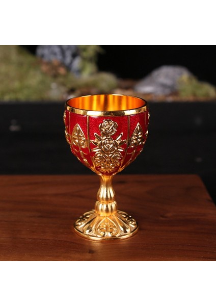 17 30ML Mini Şarap Bardağı Alüminyum Alaşım Sahte Antika Retro Oyma Kadeh Altın Avrupa Tarzı Ev Bar Vintage Dekor Yaratıcı Hediye (Yurt Dışından) indirimleri