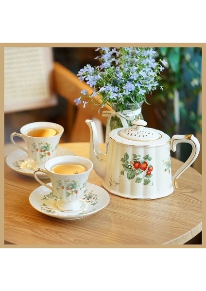 C-250 ml Avrupa Çay Bardağı ve Tabakları Seti Seramik Kupa Kahve Fincanı Seti Tatlı Tabağı Kaşık Böcek Bts Fincan Drinkware Demlik Espresso Bardak (Yurt Dışından)