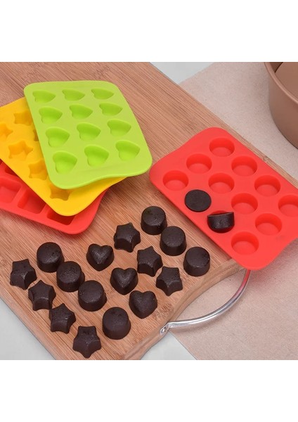 02S-KIRMIZI 12 Izgara Silikon Çikolata Kalıp Yaratıcı Yıldız/kalp/yuvarlak/kare Şekilli Buz Küpü Tepsi Fondan Kek Dekorasyon Kalıp (Yurt Dışından) modelleri