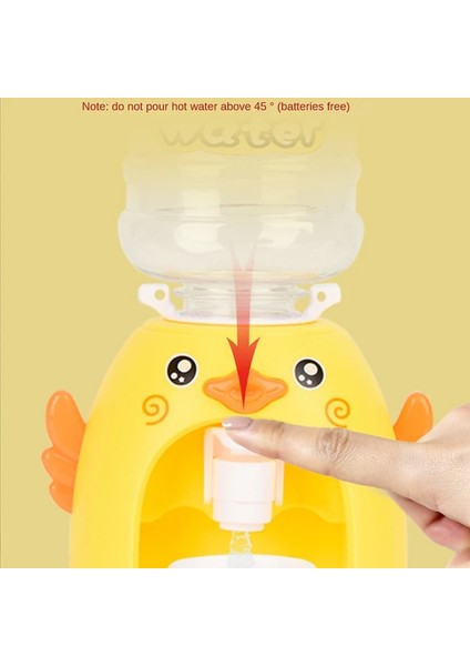 Penguen Çocuk Mini Su Sebili Basın Su Sebili Çok Renkli Karikatür Çocuk Cosplsy Prop Housetoy Hediye Açık Su Şişesi (Yurt Dışından) fırsatları