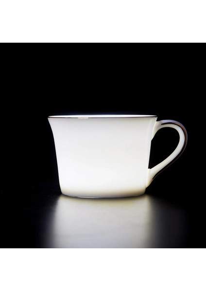 Stil M 200-300 ml Büyük Kapasiteli Altın Kenar Kahve Fincanı ve Tabağı Seti Yaratıcı Tasarım Avrupa Öğleden Sonra Çay Fincanları Hafif Lüks Kemik Çini Drinkware (Yurt Dışından)