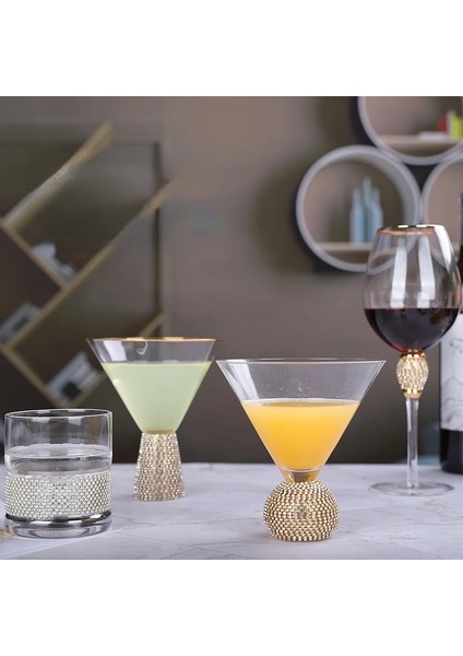 Stil 5 Saray Lüks Batı Şarap Bardağı Kadeh Altın Kakma Elmas El Yapımı Kokteyl Şampanya Şarap Kupası Tatil Hediye Kırmızı Şarap Bardağı (Yurt Dışından) fiyatları