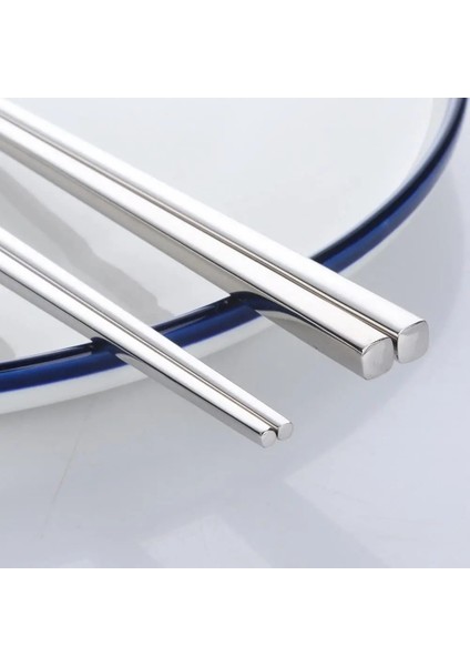 1 Çift Gümüş Metal Çubuklarını Yeniden Kullanılabilir Paslanmaz Çelik Çubuklarını Bulaşık Makinesinde Yıkanabilir Kare Kaymaz Pirzola Suşi Yemeği Sofra Seti (Yurt Dışından)
