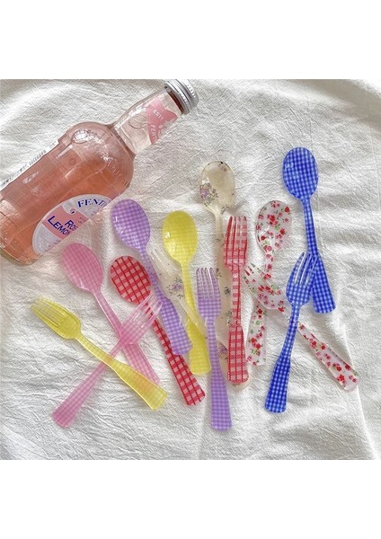 Tereyağı Bıçağı 9 Ins Retro Fransız Kafes Çiçek Tatlı Kaşığı Tatlı Çatalı Kek Kaşığı Tereyağı Bıçağı Mutfak Akrilik Sofra Seti Fotoğraf Sahne (Yurt Dışından) fiyatları