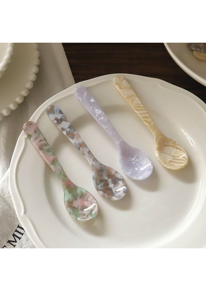 J Fransız Vintage Narin Desen Plastik Tatlı Kaşığı Reçel Tereyağı Bıçağı Çatal Sofra Sevimli Kaşık ve Çatal Seti (Yurt Dışından) modelleri