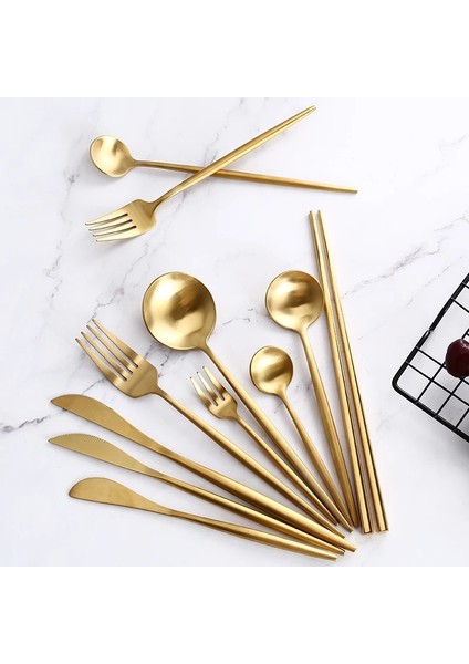 Kırmızı Gümüş Altın Çatal Biftek Bıçağı Çatal Kahve Kaşığı Çay Kaşığı Tereyağı Bıçakları Tatlı Çatal Kaşığı Çubuklarını Paslanmaz Çelik Yemek Takımı Seti (Yurt Dışından) fiyatları