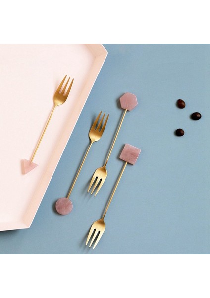 W1 Işık Lüks Altın Kaplama Meyve Çatalı Akrilik Geometrik Dekor Yaratıcı Paslanmaz Çelik Tatlı Çatalı Zarif Sofra Sıcak Satış (Yurt Dışından) modelleri