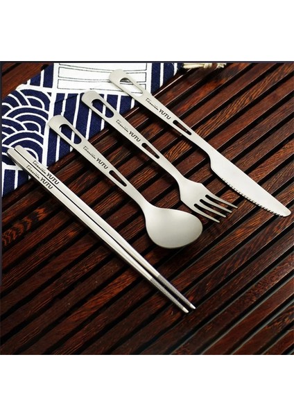 4 Çift Yemek Çubukları Saf Titanyum Sofra Seti Açık Ev Buzlu Bıçak ve Çatal Kaşık Çubuklarını Seyahat Kamp Taşınabilir Bıçak ve Çatal Seti (Yurt Dışından)