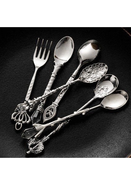 Gümüş 6 Adet Vintage Kaşık Çatal Kraliyet Tarzı Altın Oyma Kahve Çay Kaşığı Aperatifler Meyve Prikkers Tatlı Çatal Çatal Seti Mutfak Aracı (Yurt Dışından) fırsatları