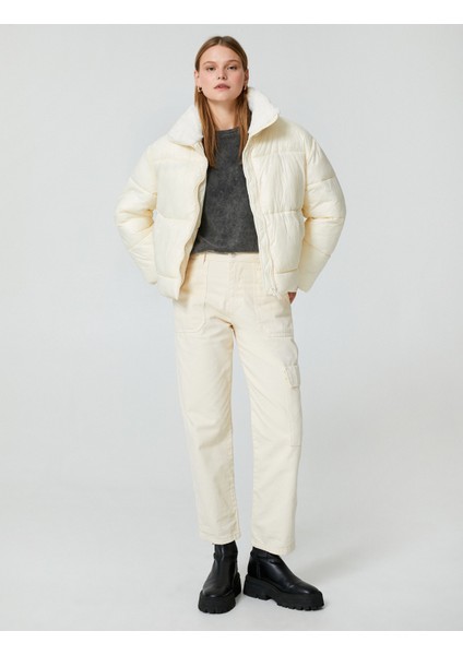 Kısa Şişme Mont Fermuarlı Suni Kürklü Dik Yaka Fermuarlı