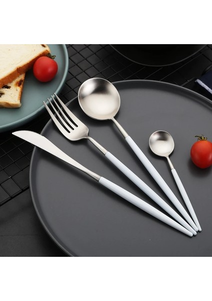 Çay Çatal Çatal Bıçak Kaşık Seti Beyaz Gümüş Sofra Seti Paslanmaz Çelik Batı Gıda Lüks Çatal Kaşık Tereyağı Bıçağı Seti Çubuklarını Bırak Gemi (Yurt Dışından) fırsatları