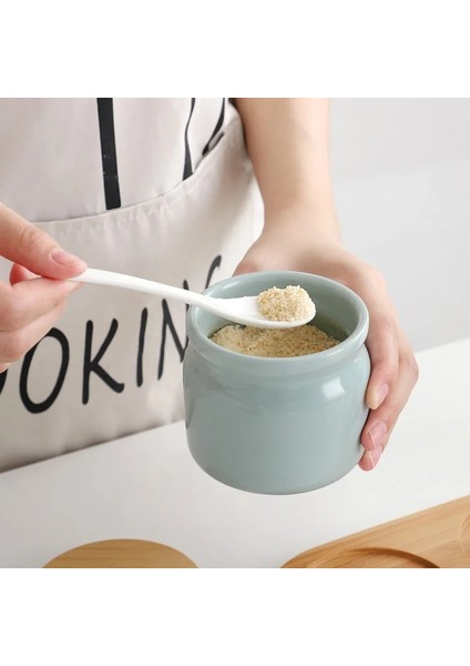 Model 4 Seramik Baharat Kavanoz Ahşap Kapaklı Tuzluk Mutfak Malzemeleri Beyaz Baharat Kavanoz Kaşık Seti Şeker Kutusu (Yurt Dışından) indirimleri