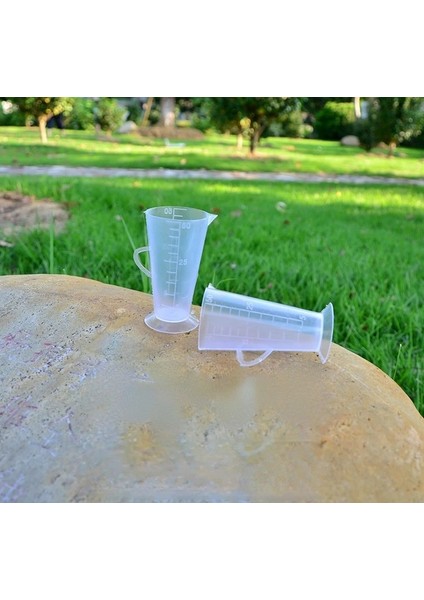 100ML 10 Adet 10 Adet Kalıp Plastik Ölçme Bardakları Solüsyon Kabı Ölçme Kabı Bahçecilik Ev Ölçme Kabı Ölçme Kabı Hafif 100 ml (Yurt Dışından) indirimleri