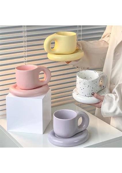 Fincan Tepsisi Yaklaşık 301-400 ml Ins Iskandinav Yağ Kolu Yaratıcı Seramik Kupa Kahve Fincanları Ev Kahvaltı Çay Süt Drinkware Hediye Güzel Çift Fincan Caneca Termica (Yurt Dışından) fırsatları