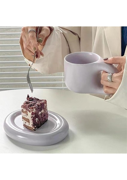 Fincan Tepsisi Yaklaşık 301-400 ml Ins Iskandinav Yağ Kolu Yaratıcı Seramik Kupa Kahve Fincanları Ev Kahvaltı Çay Süt Drinkware Hediye Güzel Çift Fincan Caneca Termica (Yurt Dışından) indirimleri