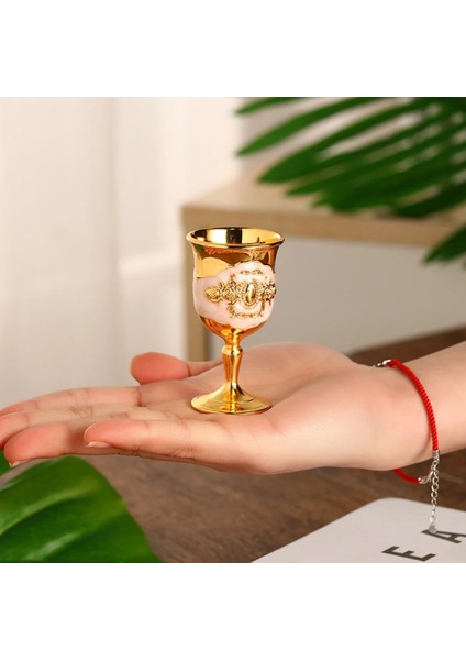 Şampanya 30ML 30ML Metal Şarap Bardakları Retro Şarap Bardağı Kadeh Vintage Avrupa Tarzı Şampanya Kokteyl Bardakları Bar Ev Dekor Drinkware (Yurt Dışından) fırsatları