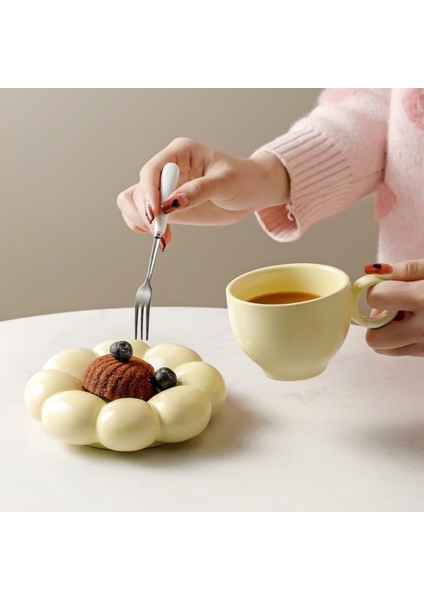 Gümüş Folyo Beyaz 200ML 200ML Seramik Kupa Sevimli Bulut Dekoratif Tabak Kahve Fincanı Seti Yaratıcı Seramik Bardak Hediye Kutusu Modern Oturma Odası Ev Dekorasyonu (Yurt Dışından) indirimleri