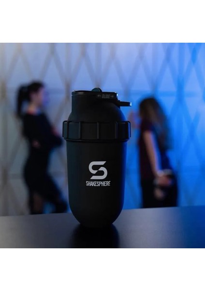 Siyah 601-700 ml Ingiltere Shakesphere Muz Sallama Fincan Spor Egzersiz Fincan Milk Shake Karıştırılmış Protein Tozu Sallama Fincan Kapsül Çalkalayıcı Şişe 700 ml (Yurt Dışından) fiyatları