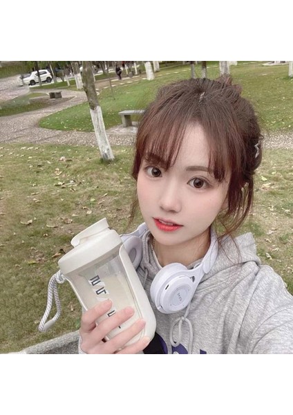 Siyah 600 ml Shaker Su Şişesi Sallama Topu ile Plastik Sızdırmaz Protein Tozu Süt Blender Fincan Spor Spor Açık Içme Aracı (Yurt Dışından)