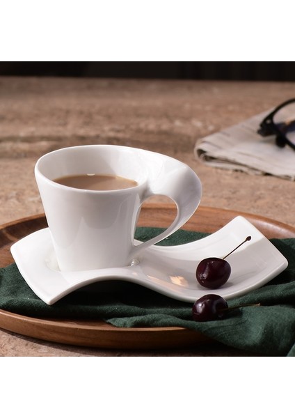 130 ml Yaratıcı Dalgalı Seramik Espresso Fincan Ev Kahvaltı Tatlı Süt Kupa Beyaz Porselen Kahve Fincanı Çift Kupa Hediye Ev Dekor Modern (Yurt Dışından)