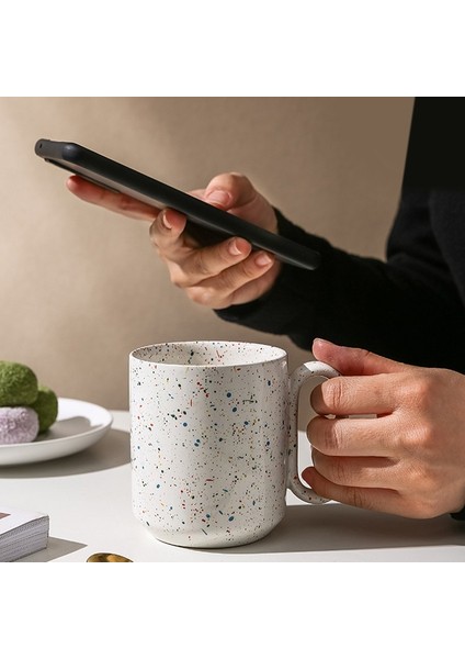Düğüm Kolu 301-400 ml Iskandinav Susam Nokta Seramik Kupa Kahve Fincanı Yaratıcı Sevimli Buz Kahve Fincanı Espresso Kupa Bardak Su Porselen Mutfak Drinkware (Yurt Dışından) fiyatları