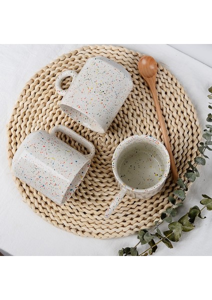 Düğüm Kolu 301-400 ml Iskandinav Susam Nokta Seramik Kupa Kahve Fincanı Yaratıcı Sevimli Buz Kahve Fincanı Espresso Kupa Bardak Su Porselen Mutfak Drinkware (Yurt Dışından) modelleri