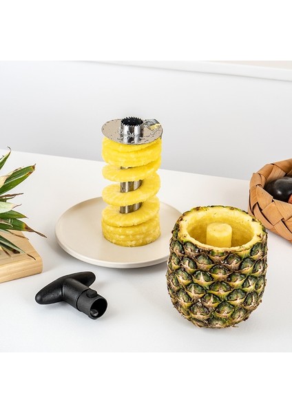 Siyah Soyucu Meyve Dilimleme Spiral Çelik Ananas Paslanmaz Kesici Kesici Ananas Aracı Tart Gadget Ananas Mutfak Soyucu Araçları (Yurt Dışından) fiyatları