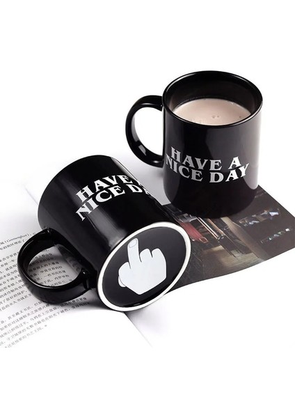 Siyah Iyi Günler Kahve 350 ml Kupa Komik Orta Parmak Bardak ve Kupalar Kahve Çay Süt Için Yaratıcı Yenilik Doğum Günü Hediyeleri Kupalar (Yurt Dışından) fırsatları