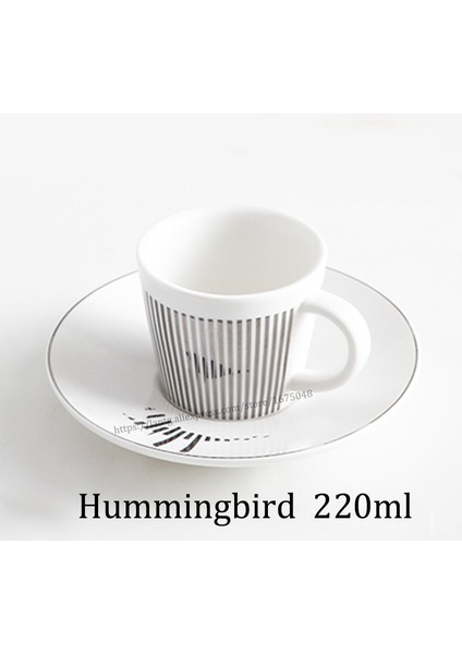 Altın Baykuş 90 ml Yaratıcı At Anamorfik Fincan Ayna Yansıma Fincan Sinek Kuşu Kupa Kahve Çay Seti Coaster ile 90 ML-220 ml Su Şişesi (Yurt Dışından)