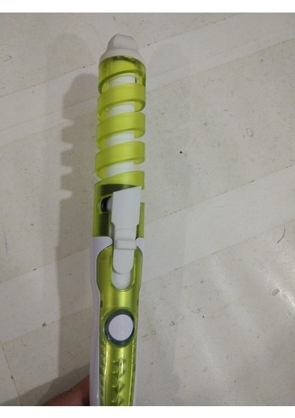 Yeşil Seramik Varil Sihirli Spiral Bukle Makinesi Elektrikli Saç Bigudi Güzellik Saç Kıvırma Çubuğu Saç Şekillendirici Şekillendirici Araçları 110-220 V (Yurt Dışından)