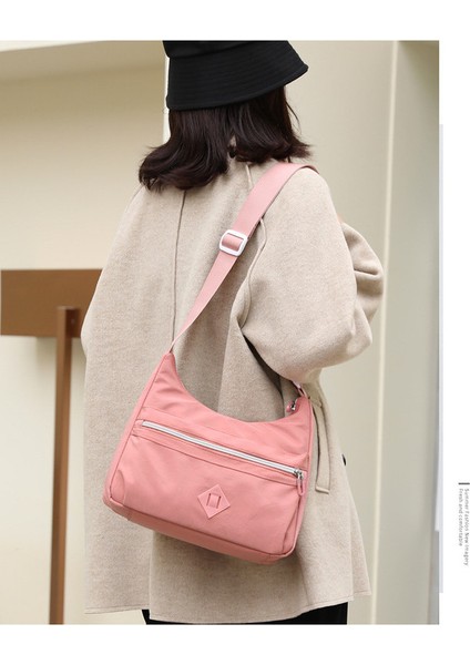 Kadınların Yeni Modası Günlük Kullanıma Uygun Çapraz Askılı Omuz Çantası (Yurt Dışından) modelleri