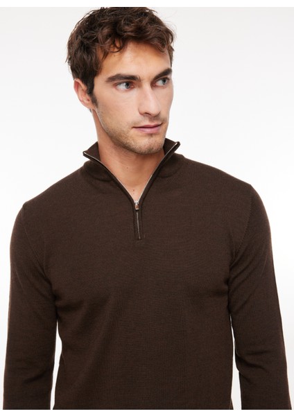 Fermuarlı Yaka Slim Fit Kahve Erkek Kazak 61101130 fırsatları