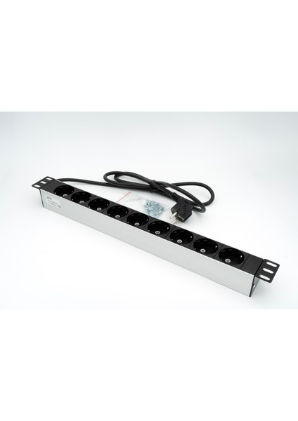Networks 9'lu Alüminyum PDU Rack Kabinet Tipi Grup Priz