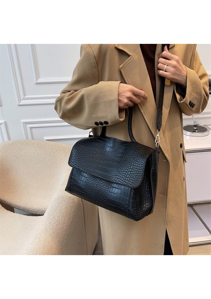 Yuekeda-Kadın Crossbody Çanta Omuz Koltuk Altı Banliyö Çantası (Yurt Dışından)