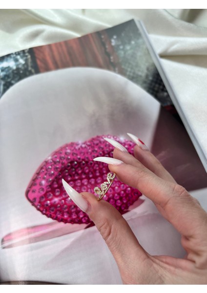 14 Ayar Altın Taşlı Love Yüzük Desen Yüzük KRS093-14GR fırsatları
