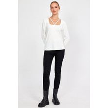 Alexander Gardi Yaka Detaylı Bluz (B23-394A)