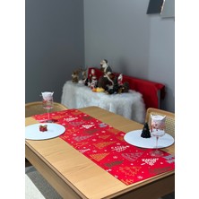 Kırmızı Çam Desenli Yılbaşı Runner